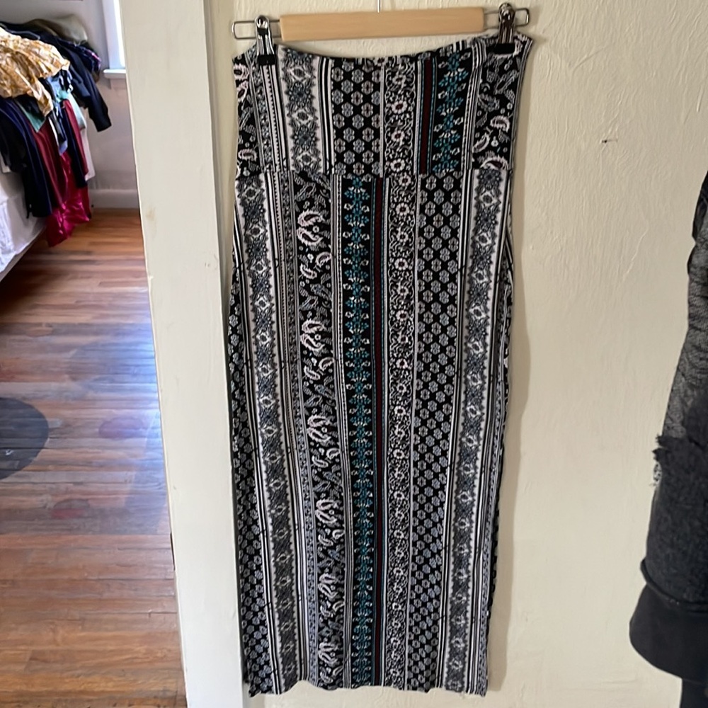 Maxi skirt - Picture 2 of 3